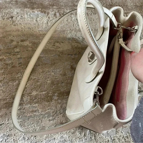 Dooney & Bourke Signature Vintage Ivory Medium Purse Hand Bag Monogrammed - Picture 12 of 16